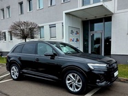 Audi Q7 2024