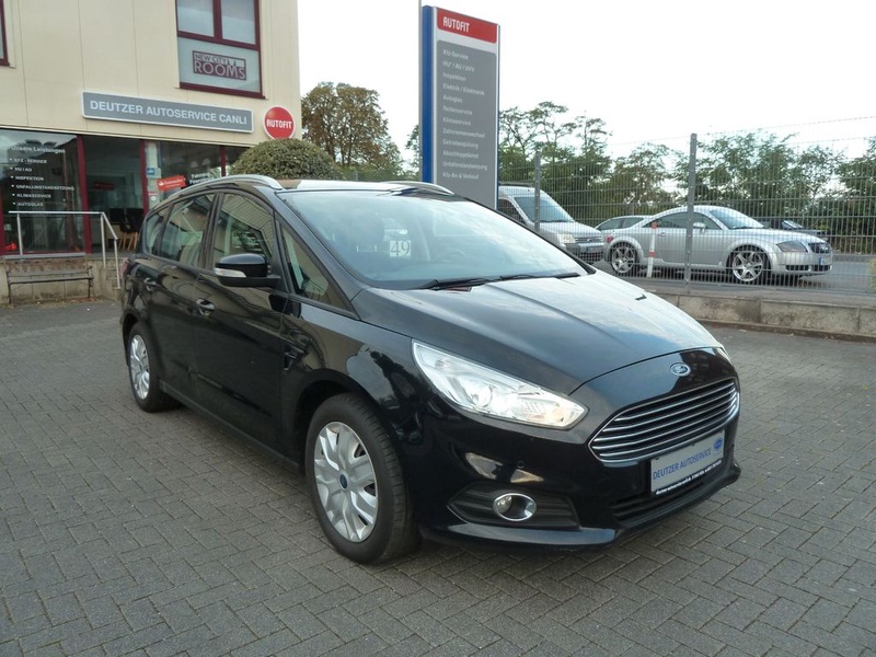 Ford S-Max