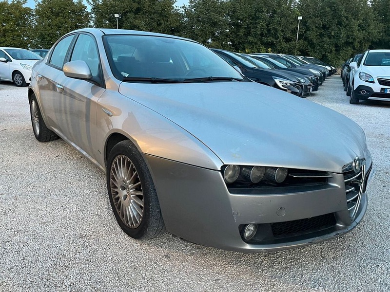 Alfa Romeo 159