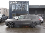 BMW X7 2024