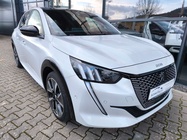 Peugeot 208 2021