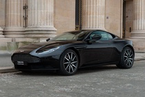 Aston Martin DB11 2020