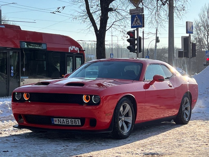 Dodge Challenger