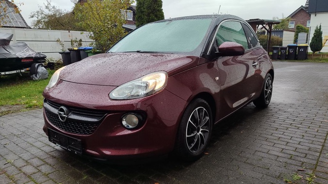 Opel Adam 2016