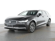 Volvo V90 2025