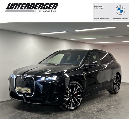 BMW iX 2025