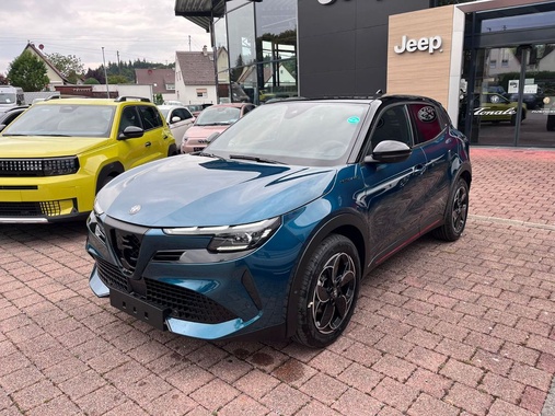 Alfa Romeo Junior 2025