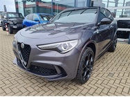 Alfa Romeo Stelvio 2023