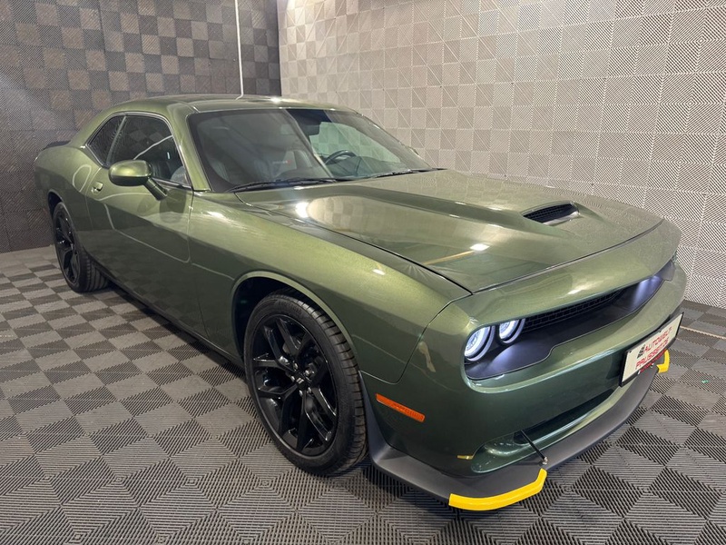 Dodge Challenger