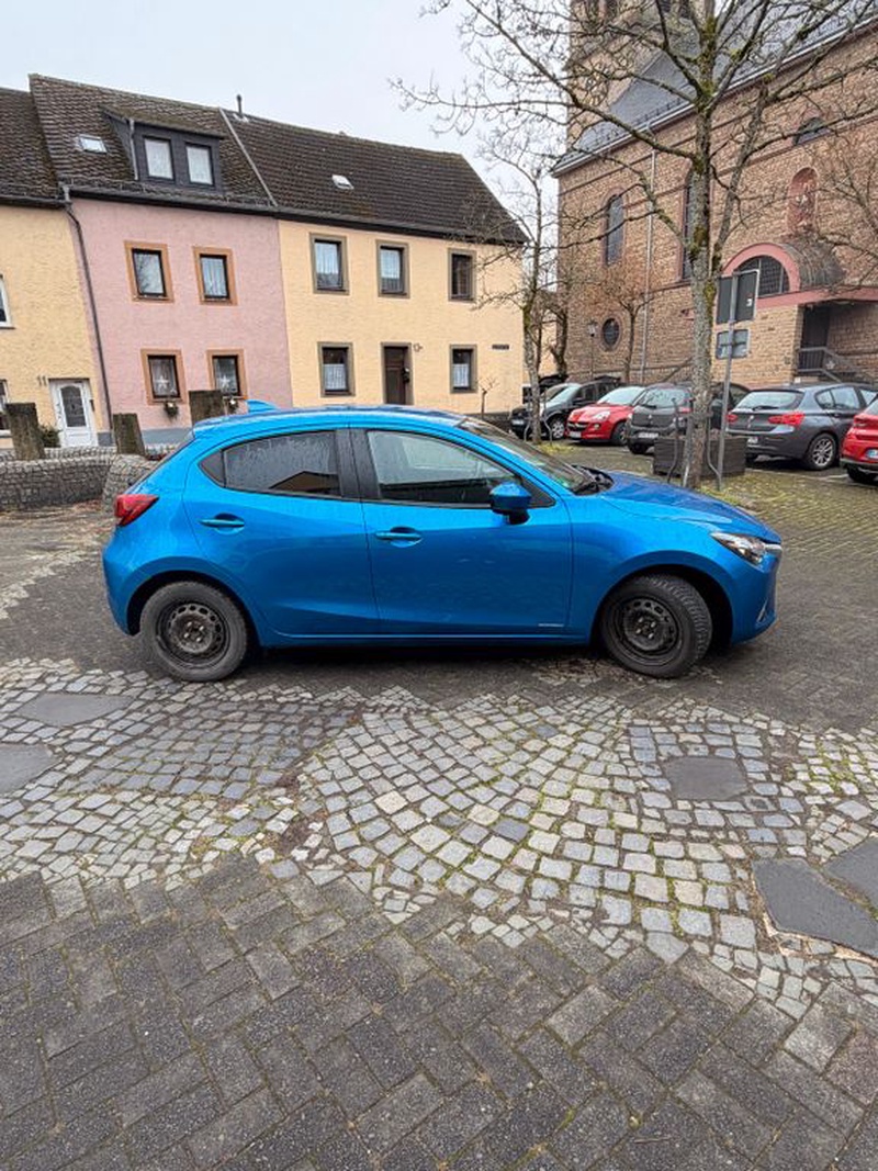 Mazda 2