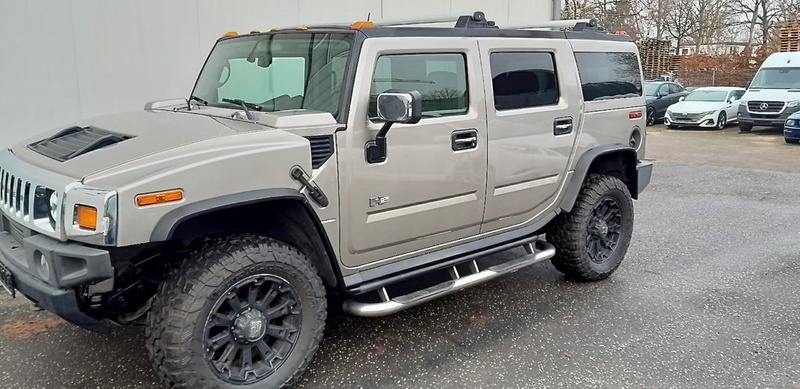 Hummer H2