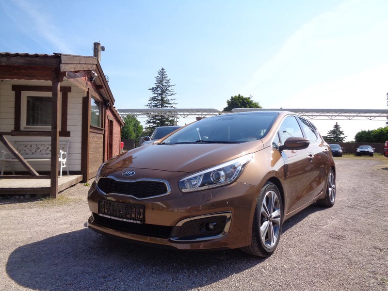 Kia cee'd / Ceed