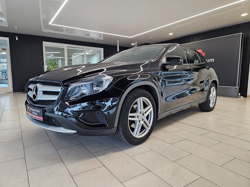 Mercedes-Benz GLA-Class