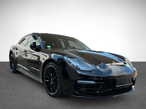 Porsche Panamera 2022