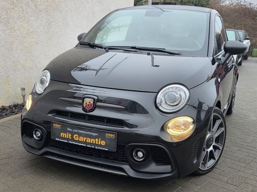 Abarth 695 2023