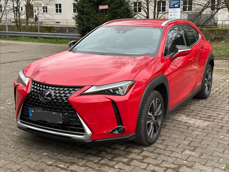 Lexus UX