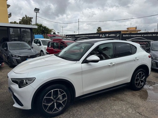 Alfa Romeo Stelvio 2019