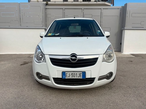 Opel Agila 2011