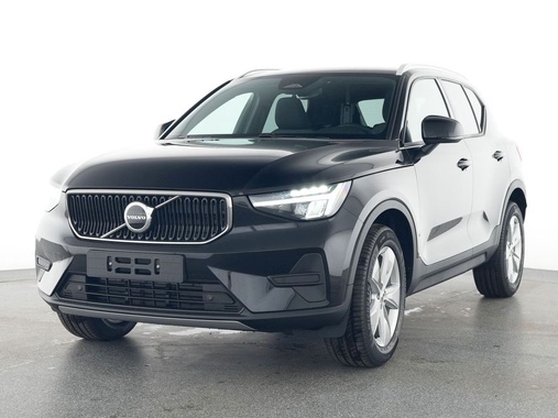 Volvo XC40 2025