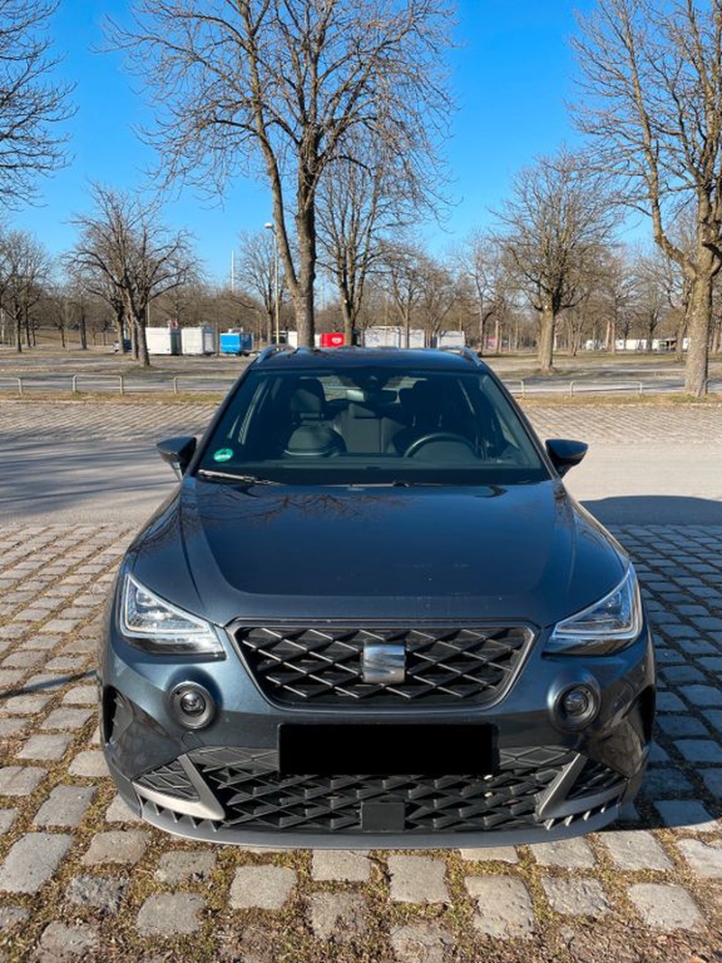 Seat Arona