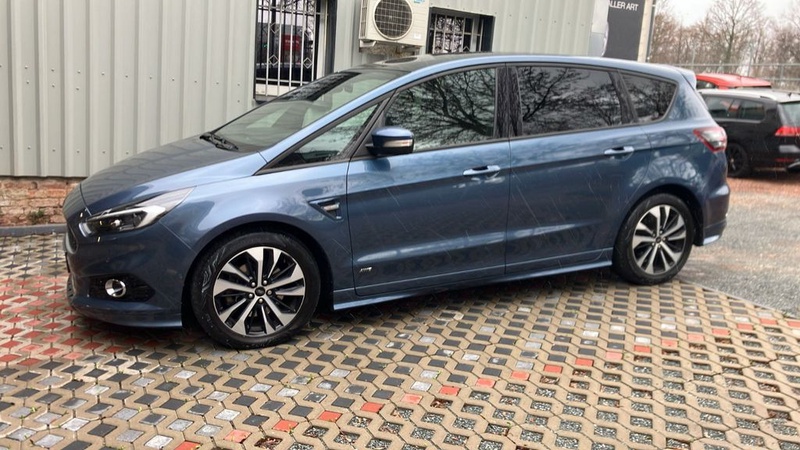Ford S-Max