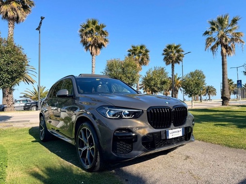 BMW X5 2022