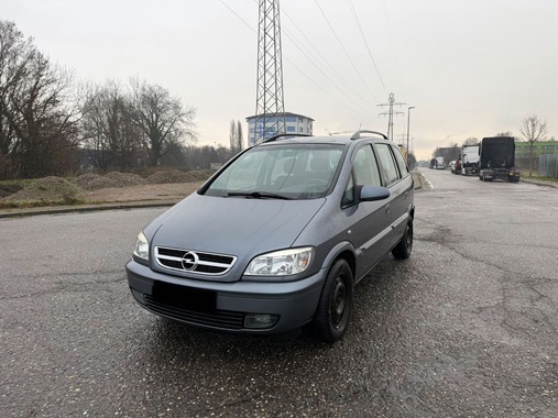 Opel Zafira 2005