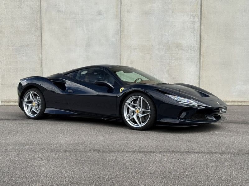 Ferrari F8
