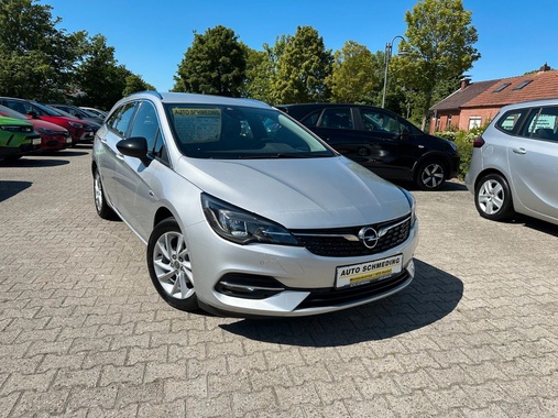 Opel Astra 2022