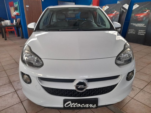 Opel Adam 2015