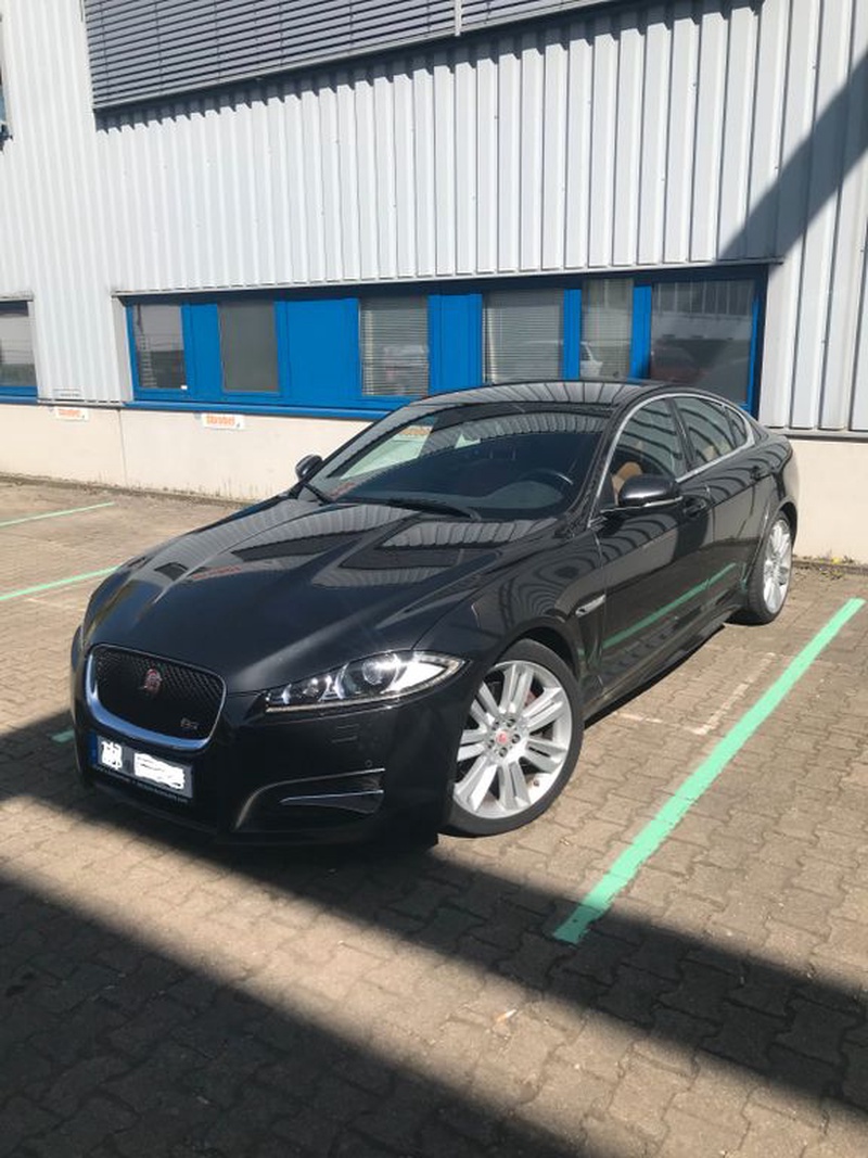 Jaguar XF