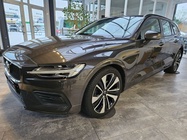 Volvo V60 2022