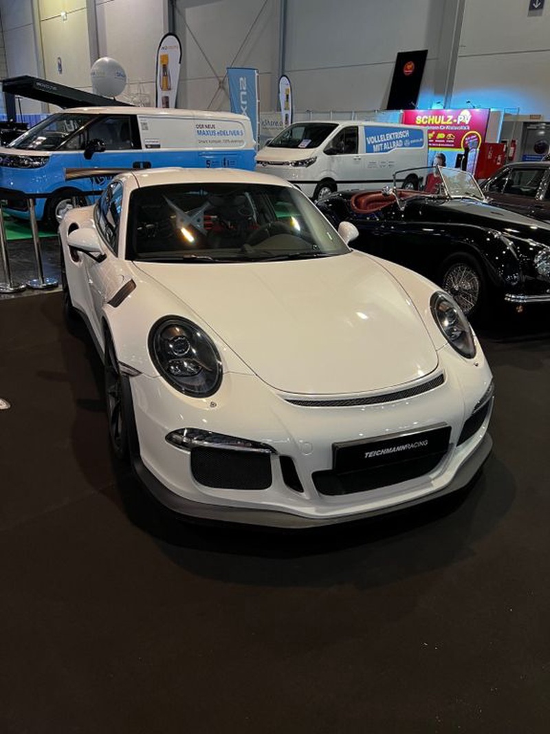 Porsche 991