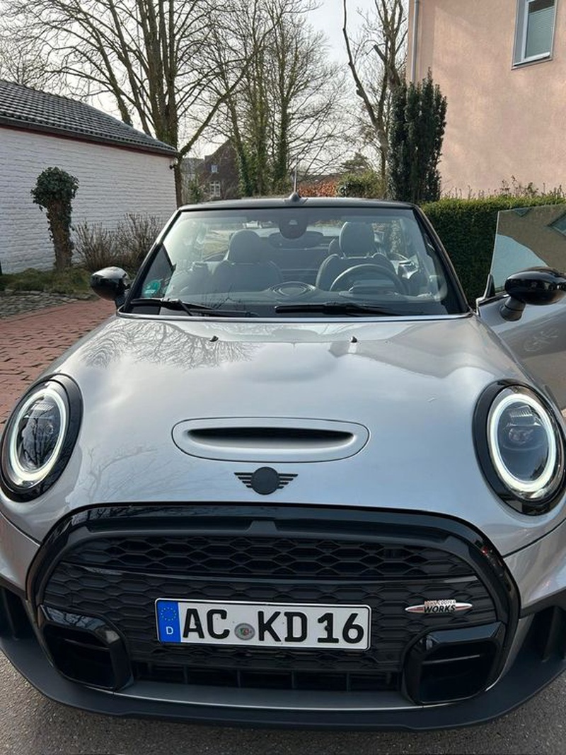 MINI Cabrio