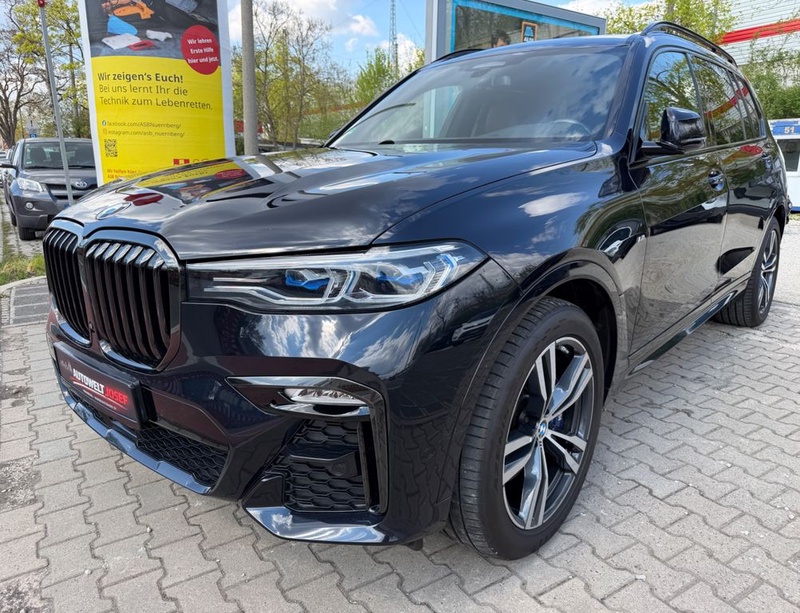BMW X7