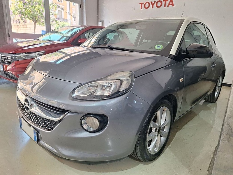 Opel Adam