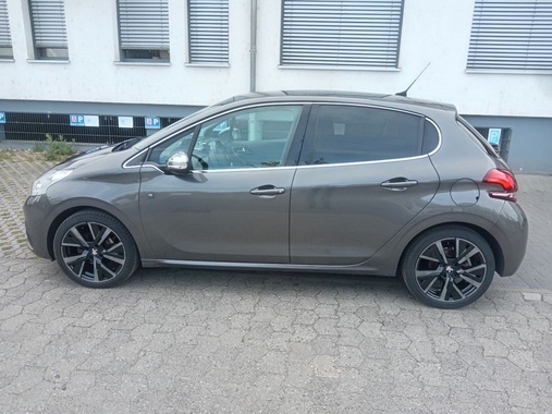Peugeot 208 2019