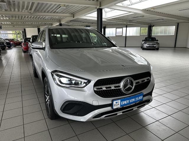 Mercedes-Benz GLA-Class