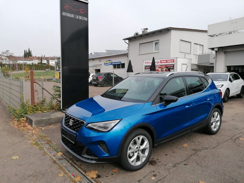 Seat Arona