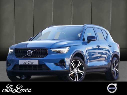 Volvo XC40 2025