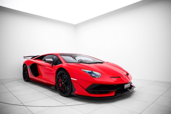 Lamborghini Aventador 2020