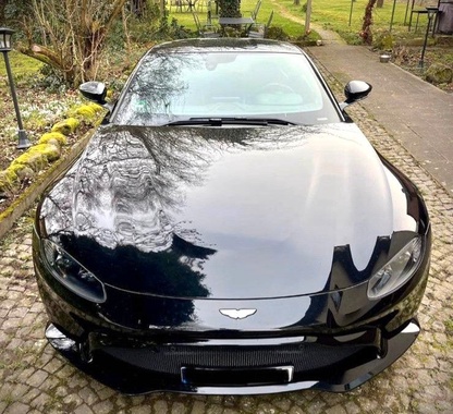 Aston Martin Vantage 2019