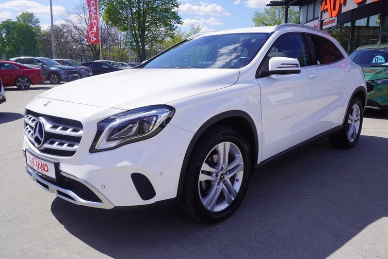 Mercedes-Benz GLA-Class