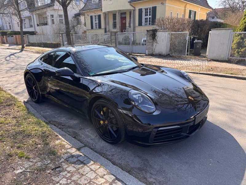Porsche 992