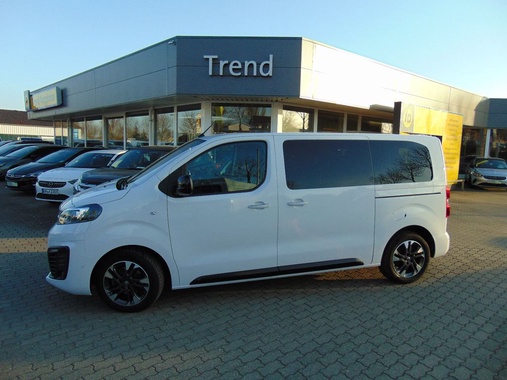 Opel Zafira 2022