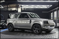 Land Rover Defender 2022