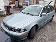 Volvo V40 2003