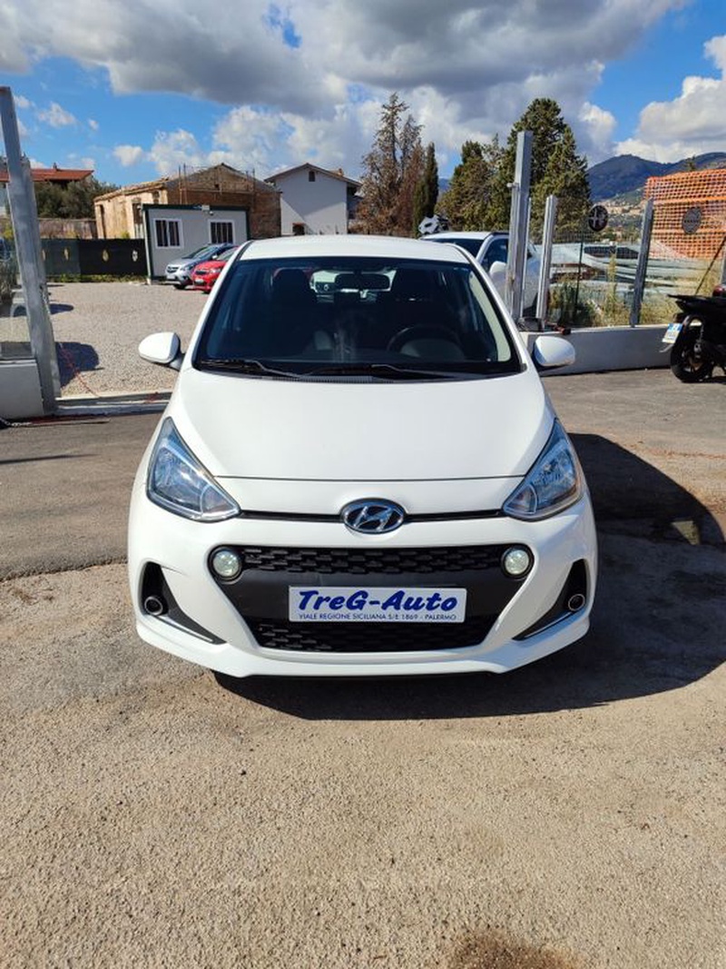 Hyundai i10