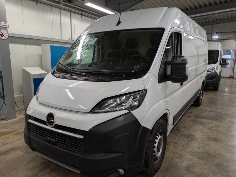 Opel Movano