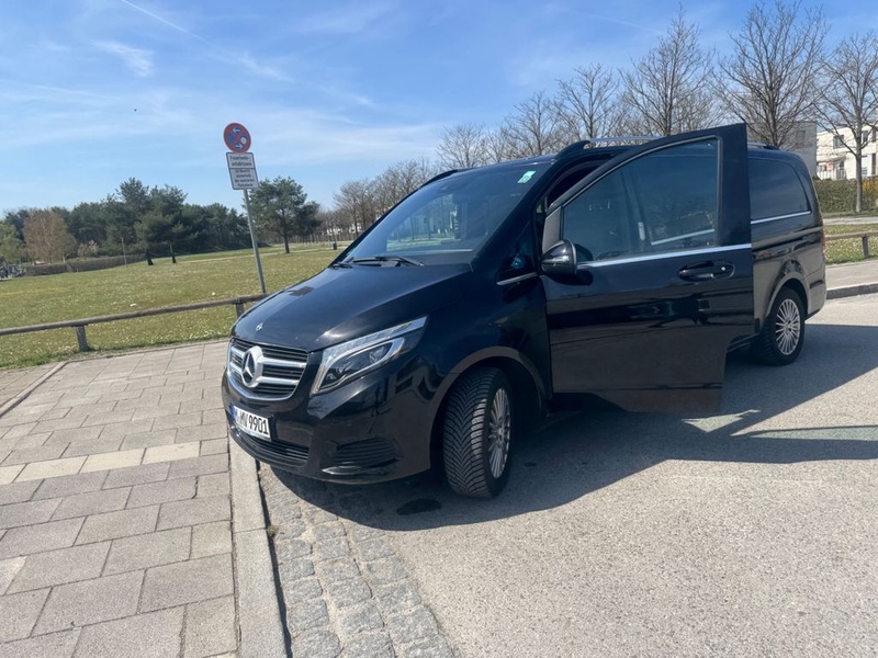 Mercedes-Benz V-Class